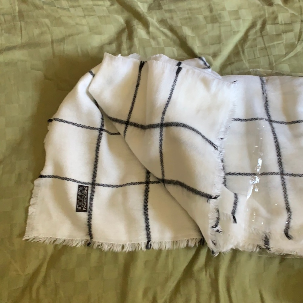 Pashmina scarf